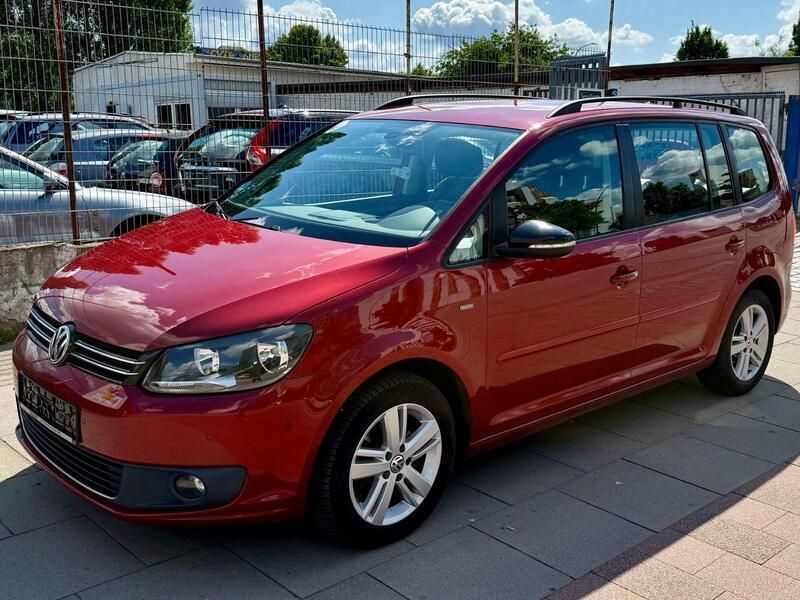 Rot Gebraucht 2013 VW Touran Match Van / Kleinbus | 8.450 € (Guter Preis) - Bild 1/4
