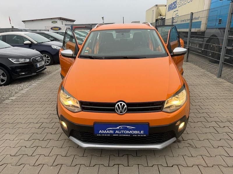 Orange Gebraucht 2013 VW Polo Cross Kleinwagen | 6.490 € (Guter Preis) - Bild 1/4