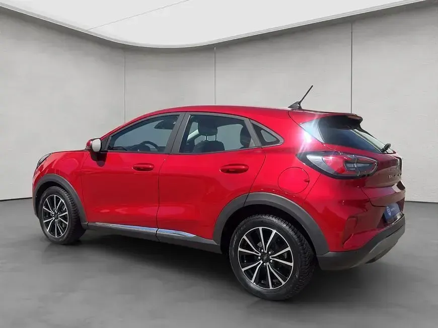 Gebraucht Ford Puma Titanium 125 PS (91 kW) 2023 Rot SUV