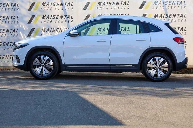 Gebraucht Mercedes EQA250 139 kW (190 PS) 2023 Weiß SUV