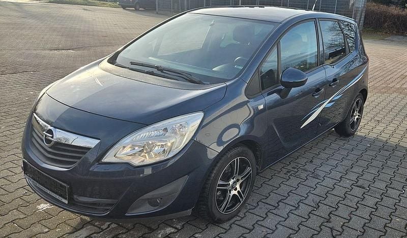 Blau Gebraucht 2011 Opel Meriva Eco Van / Kleinbus | 3.600 € (Guter Preis) - Bild 1/4