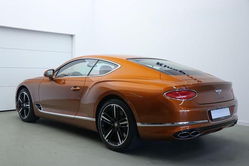 Gebraucht Bentley Continental GT 551 PS (405 kW) 2019 Orange