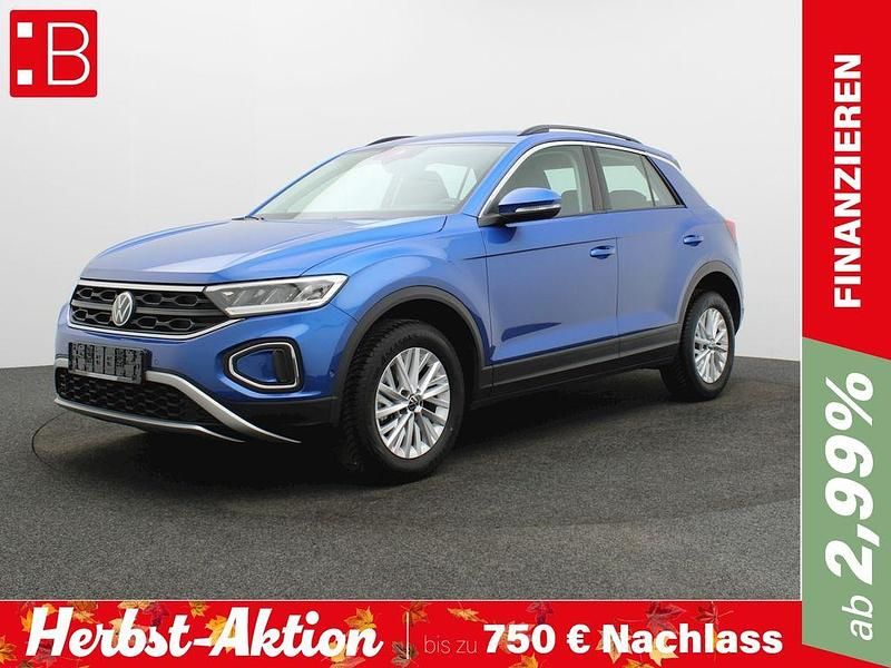 Blau Gebraucht 2024 VW T-Roc Life SUV | 26.450 € (Fairer Preis) - Bild 1/3