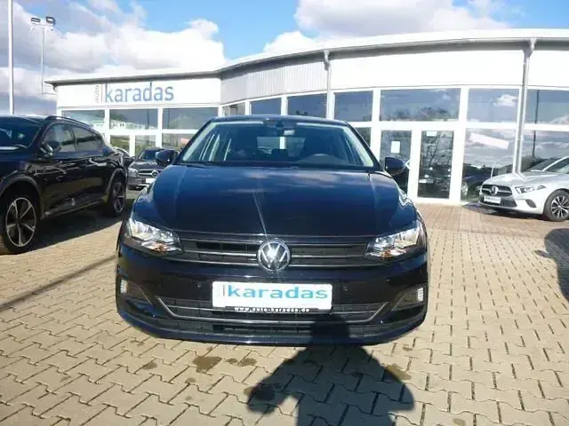 Gebraucht VW Polo Trendline 80 PS (58 kW) 2020 Deep black Kleinwagen