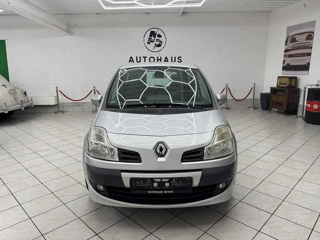 Gebraucht Renault Modus Avantage 75 PS (55 kW) 2009 Silber Van / Kleinbus