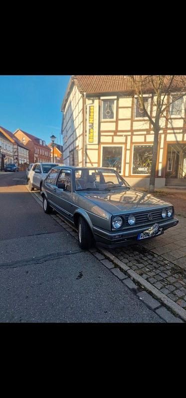 Gebraucht VW Golf II 75 PS (55 kW) 1987 Grün Kleinwagen