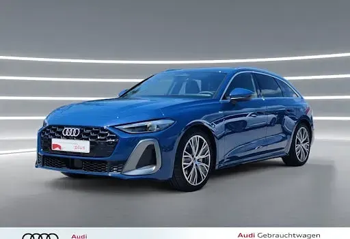 Gebraucht Audi A5 Ambiente 204 PS (150 kW) 2025 Blau Kombi