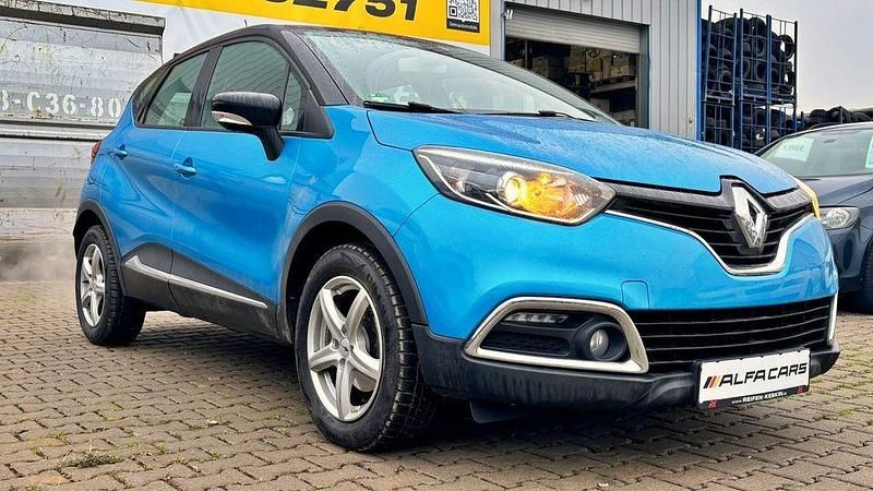 Używany Renault Captur Luxe 120 KM (88 kW) 2013 Niebieski SUV