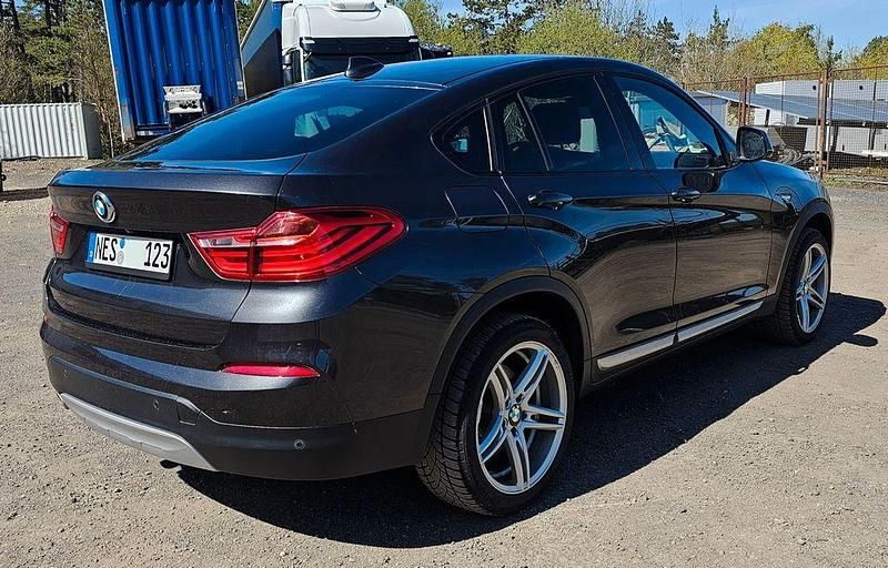 Gebraucht BMW X4 xLine 190 PS (139 kW) 2016 Schwarz SUV
