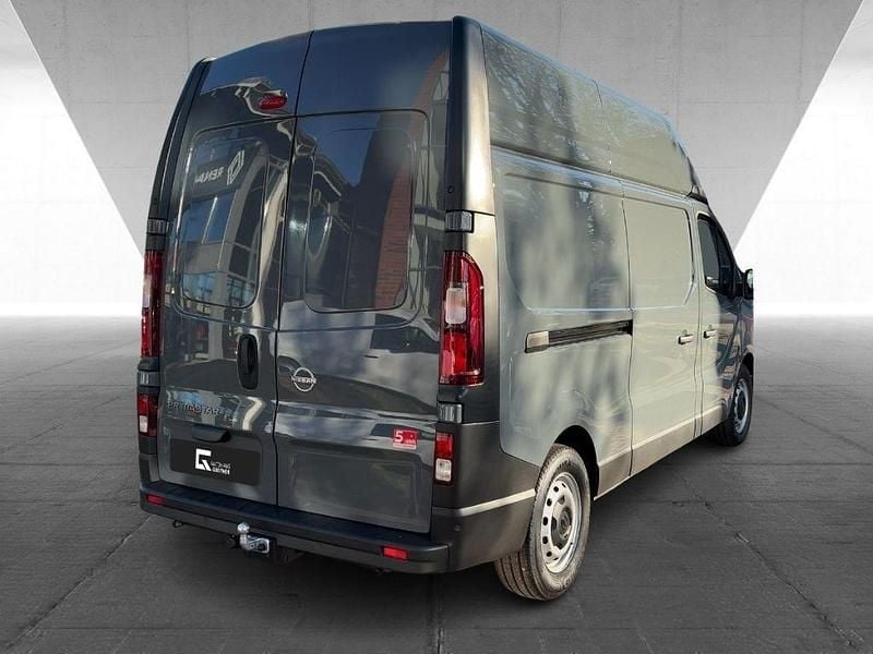 Neu Nissan Primastar N-Connecta 150 PS (110 kW) 2026 Grau Van / Kleinbus