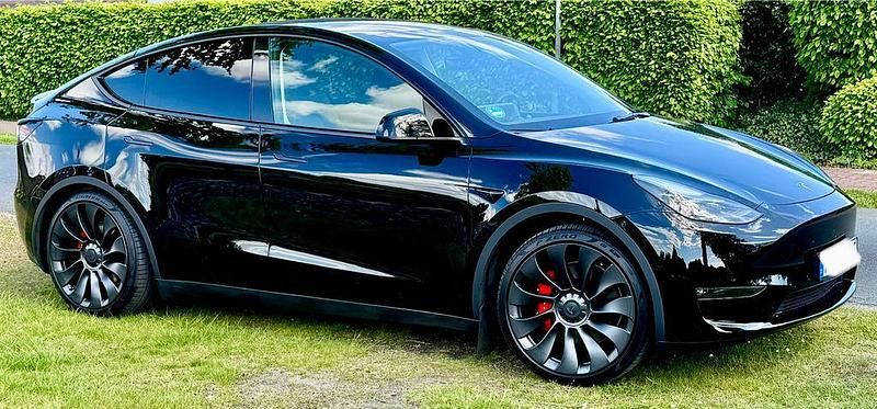 Gebraucht Tesla Model Y Performance 392 kW (534 PS) 2022 Schwarz SUV