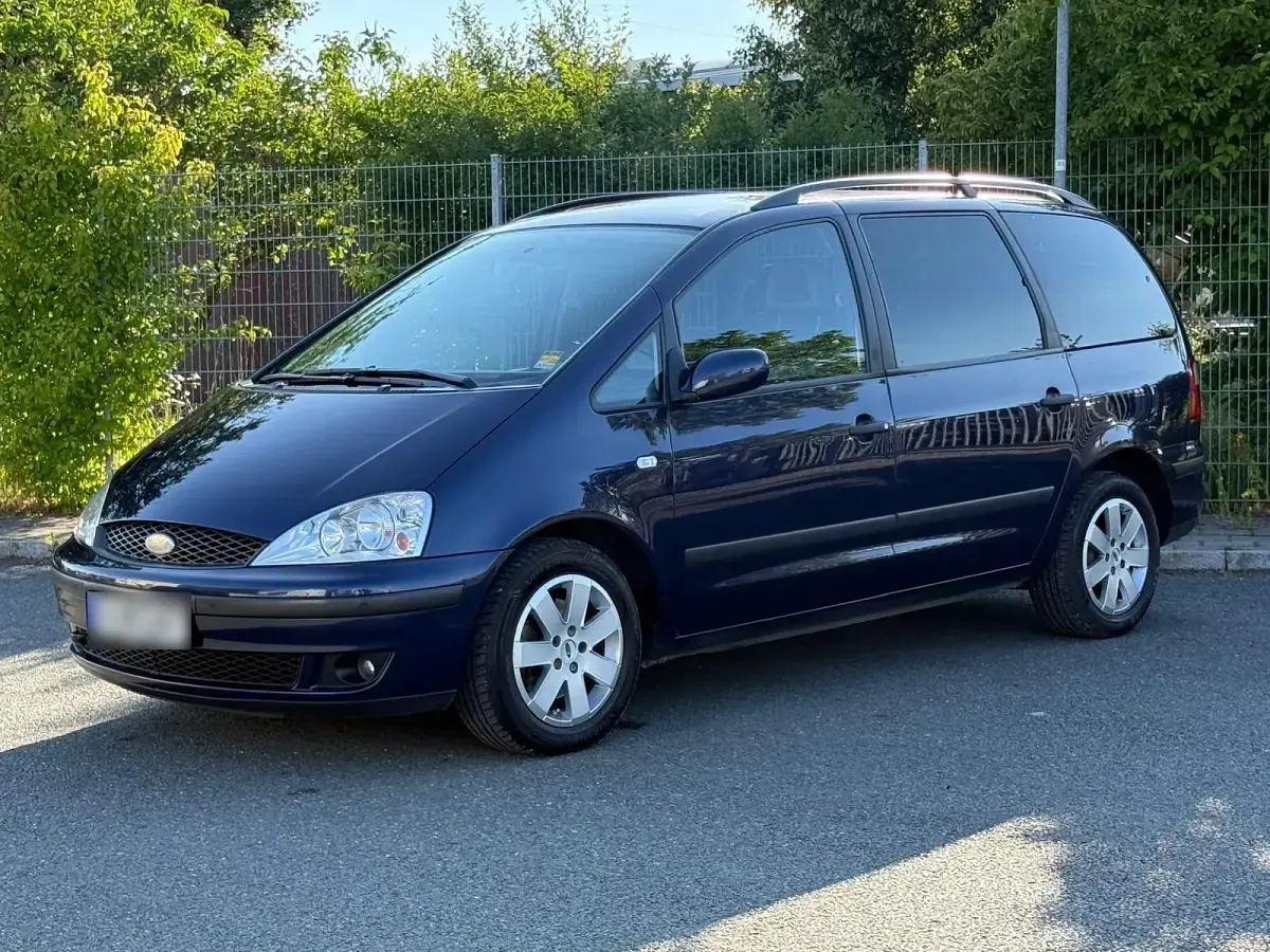 Gebraucht Ford Galaxy 115 PS (84 kW) 2003 Blau Van / Kleinbus