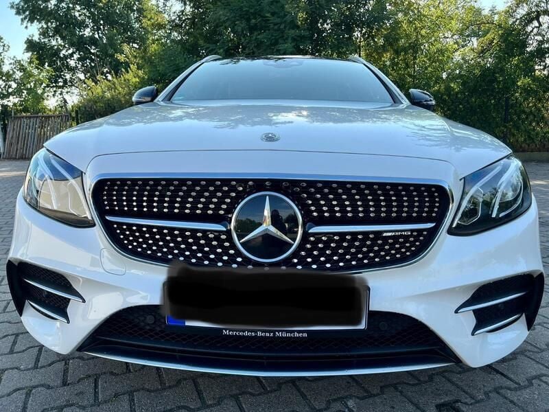 Andere außenfarben Gebraucht 2018 Mercedes E43 AMG AMG Limousine | 37.600 € (Guter Preis) - Bild 1/4
