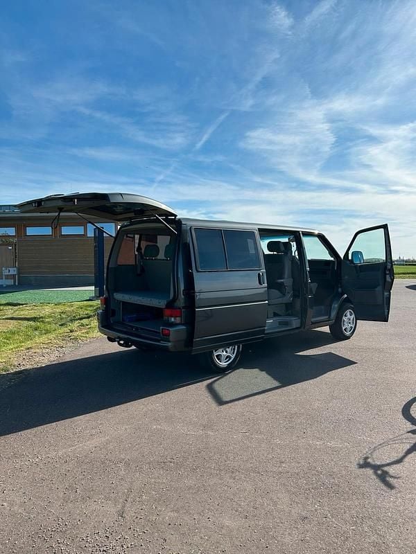 Używany VW T4 102 KM (75 kW) 1999 Szary Van