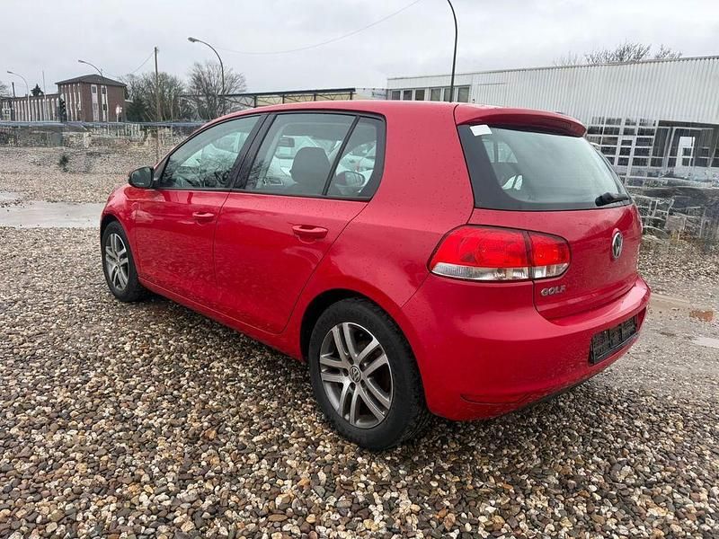 Gebraucht VW Golf VI Edition 102 PS (75 kW) 2009 Rot Kleinwagen