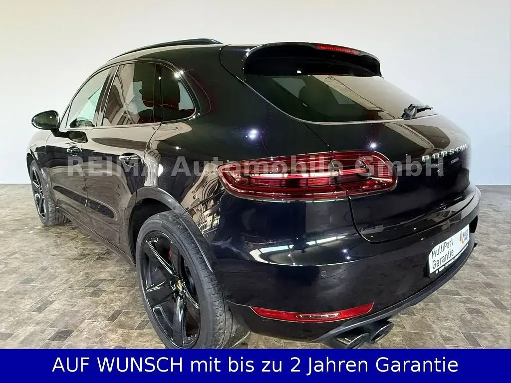 Gebraucht Porsche Macan Turbo Sport 400 PS (294 kW) 2016 Tiefschwarzmetallic SUV