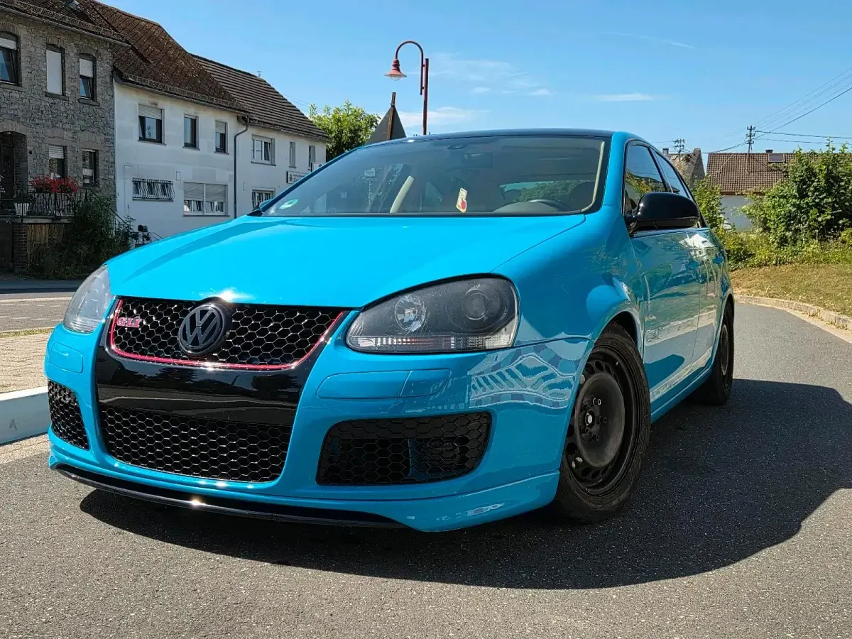 Gebraucht VW Jetta 200 PS (147 kW) 2006 Blau Limousine