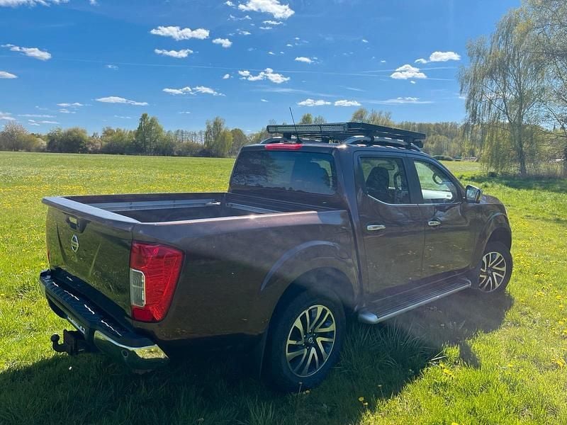 Gebraucht Nissan Navara Tekna 190 PS (139 kW) 2019 Braun Pickup