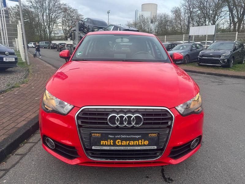 Gebraucht Audi A1 86 PS (63 kW) 2013 Rot Kleinwagen