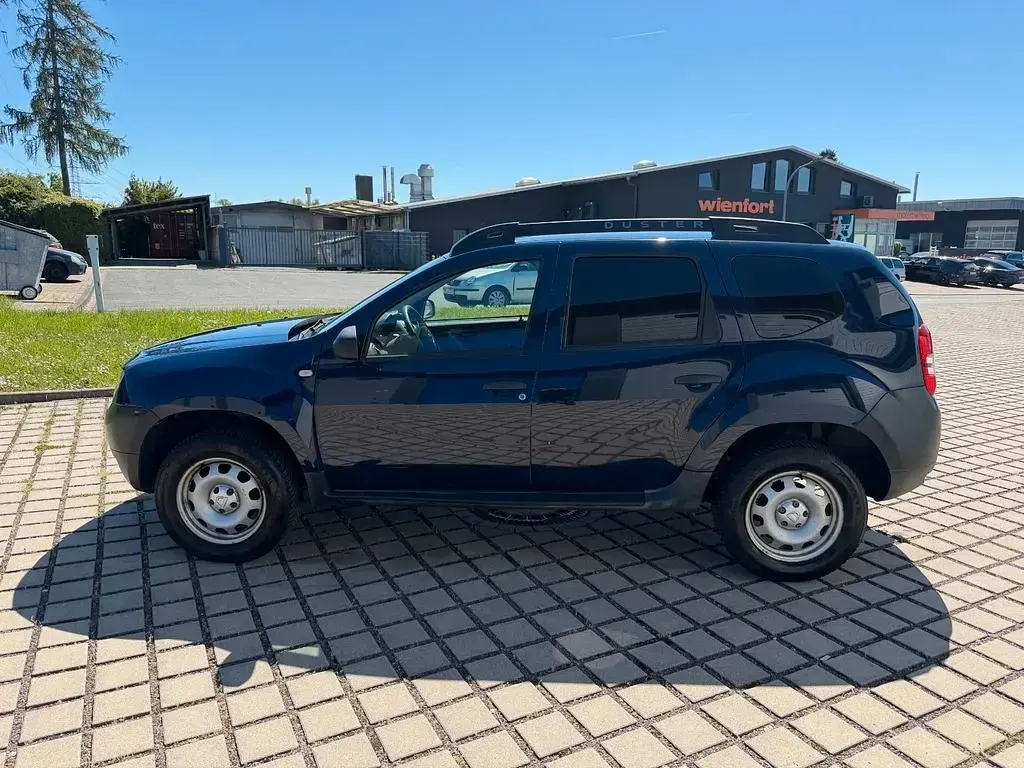 Używany Dacia Duster Ice 90 KM (66 kW) 2014 Niebieski SUV