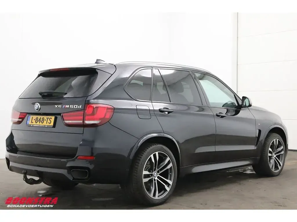 Gebraucht BMW X5 M50 Sport Line 381 PS (280 kW) 2017 Schwarz SUV