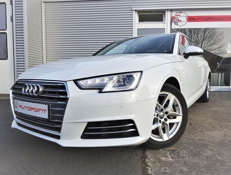 Weiß Gebraucht 2020 Audi A4 Kombi | 21.490 € (Guter Preis) - Bild 1/4