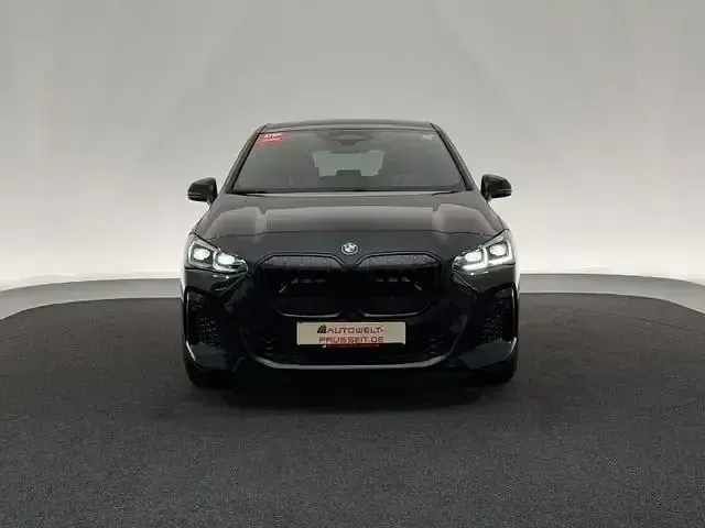 Gebraucht BMW 225 Active Tourer M Sport 245 PS (180 kW) 2022 Schwarz Van / Kleinbus