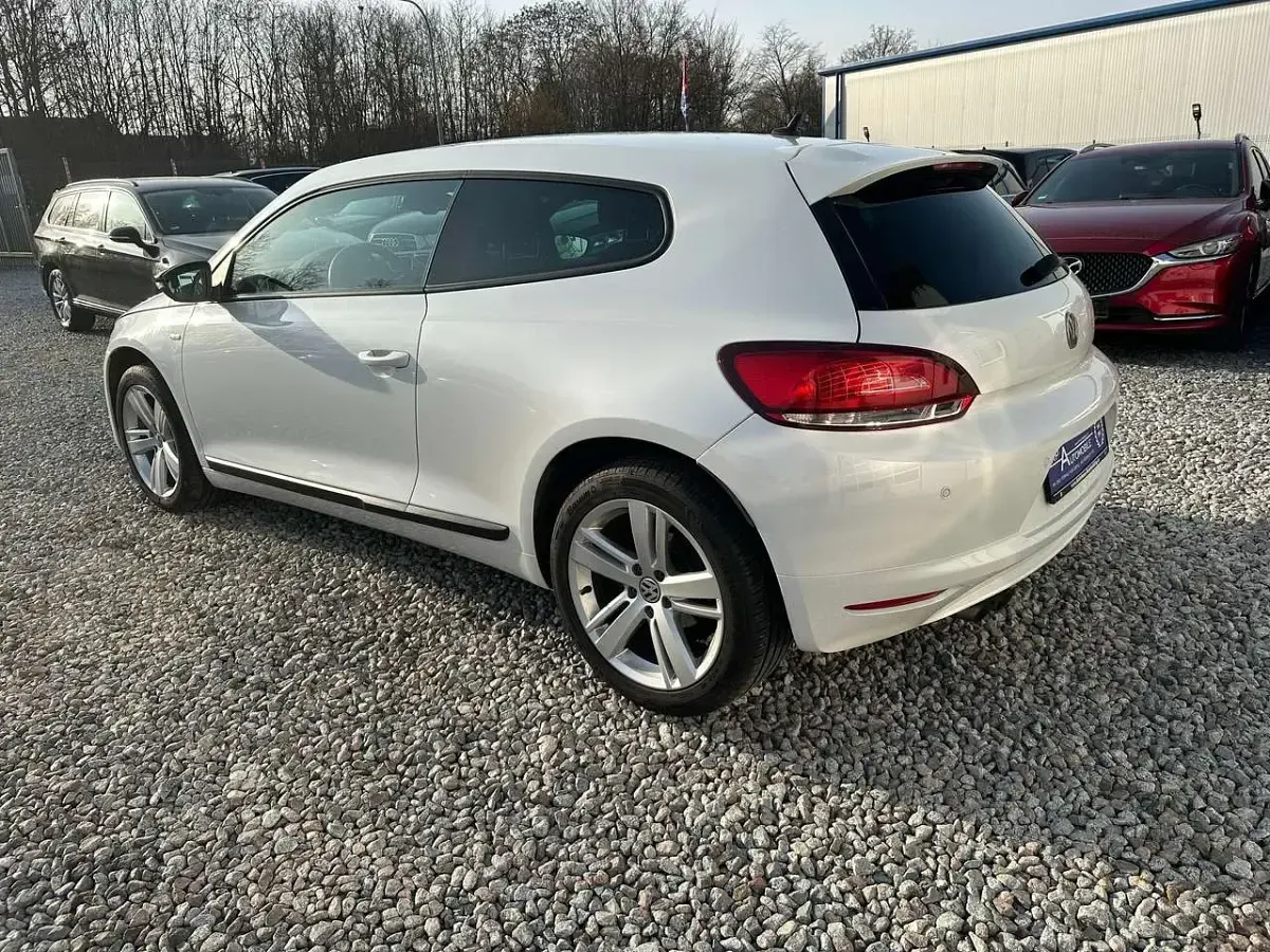 Gebraucht VW Scirocco Match 122 PS (89 kW) 2012 Weiß Coupé
