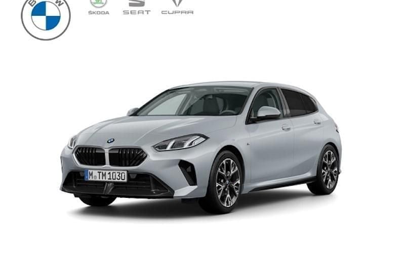 Grau Neu 2025 BMW 120 Performance Kleinwagen | 41.980 € (Guter Preis) - Bild 1/4