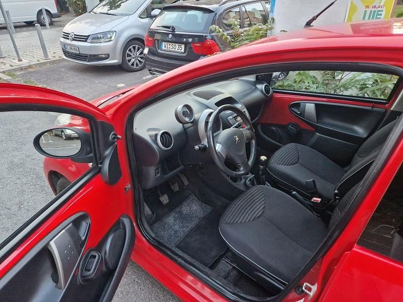 Schwarz Gebraucht 2014 Peugeot 107 Style Kleinwagen | 4.100 € (Fairer Preis) - Bild 1/4
