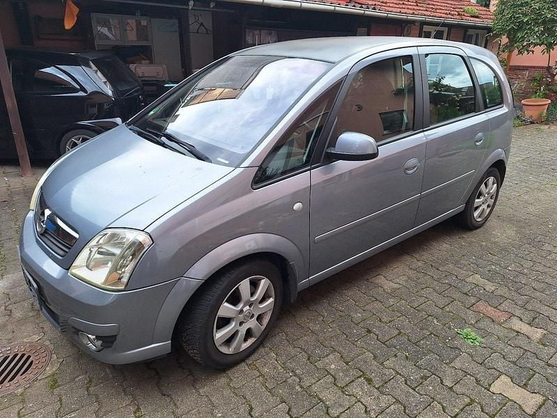 Gebraucht Opel Meriva 105 PS (77 kW) 2006 Silber Van / Kleinbus