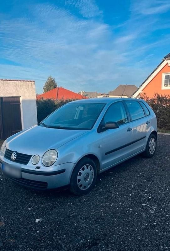 Gebraucht VW Polo 75 PS (55 kW) 2003 Silber Kleinwagen