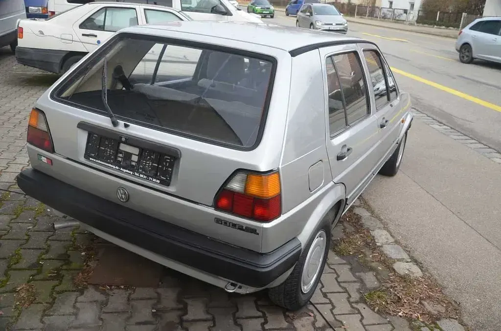 Gebraucht VW Golf II 54 PS (39 kW) 1986 Silber metallic Kleinwagen