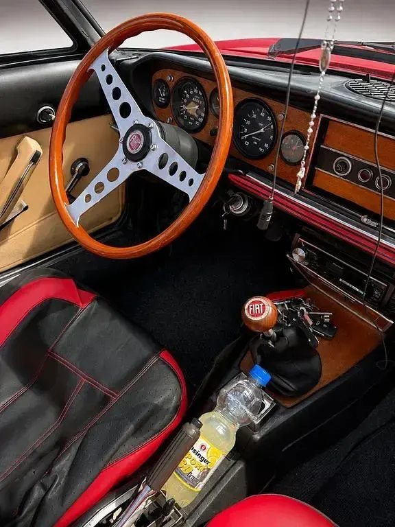 Gebraucht Fiat 124 Spider 131 PS (96 kW) 1981 Rot Cabrio