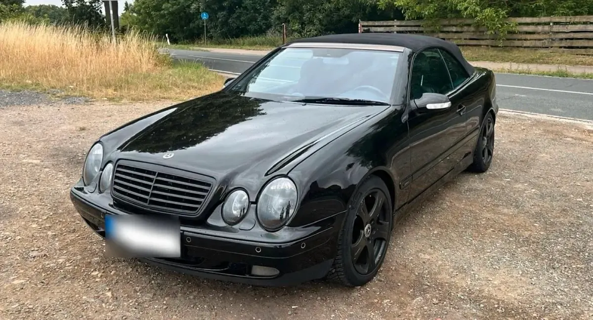 Gebraucht Mercedes CLK320 218 PS (160 kW) 2000 Schwarz Cabrio