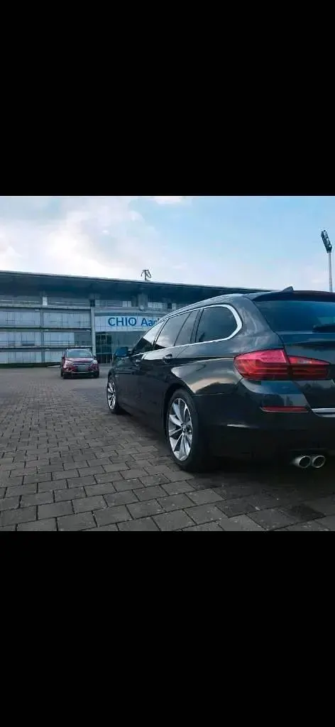 Gebraucht BMW 520 184 PS (135 kW) 2014 Schwarz Kombi