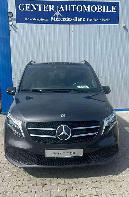 Gebraucht Mercedes V300 239 PS (175 kW) 2020 Graphitgrau metallic dunkel Van / Kleinbus