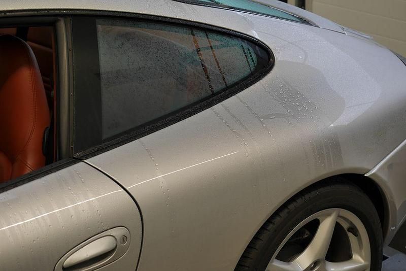 Gebraucht Porsche 996 300 PS (220 kW) 2000 Silber Coupé