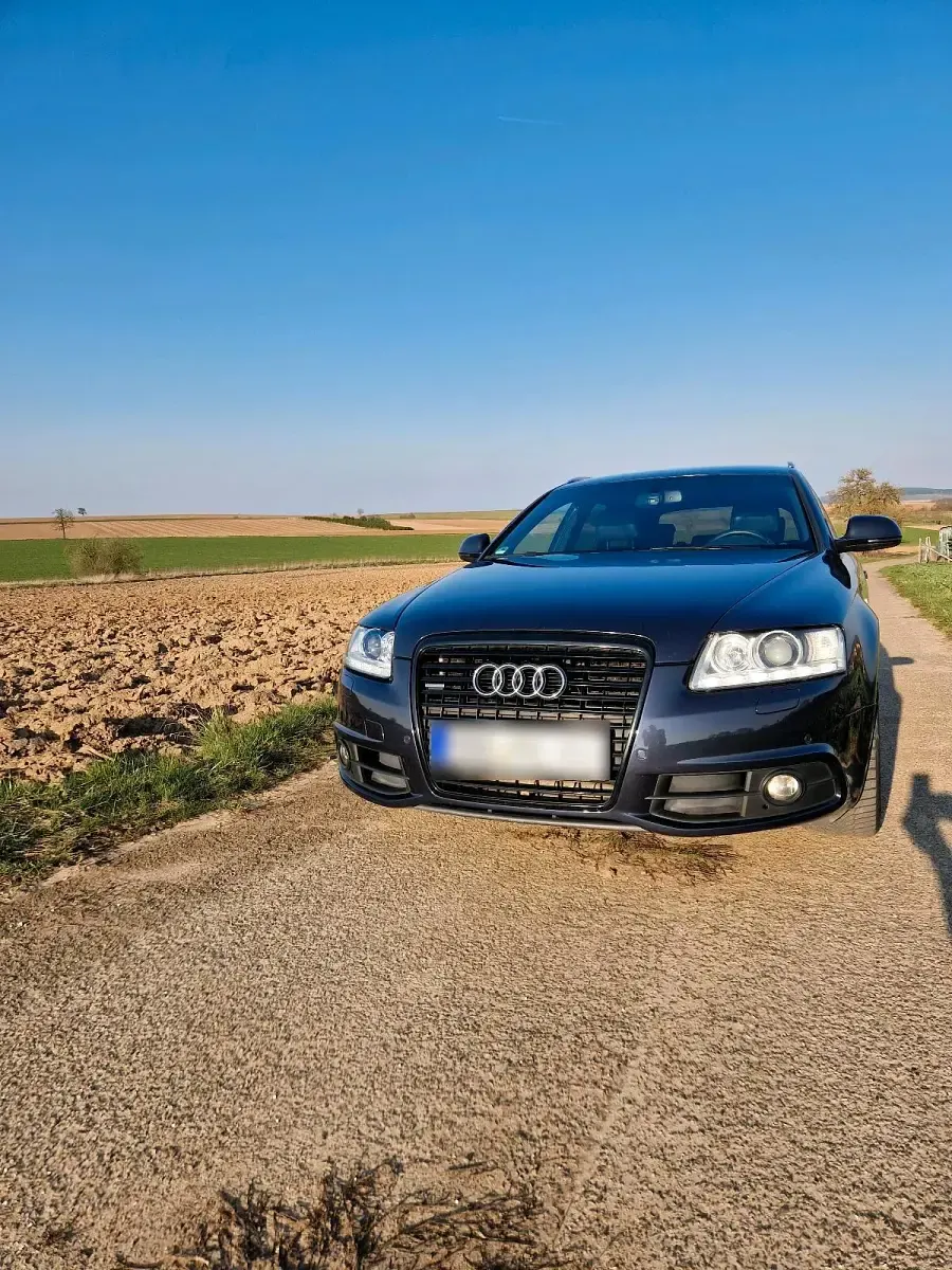 Gebraucht Audi A6 Comfort 239 PS (175 kW) 2010 Blau Kombi