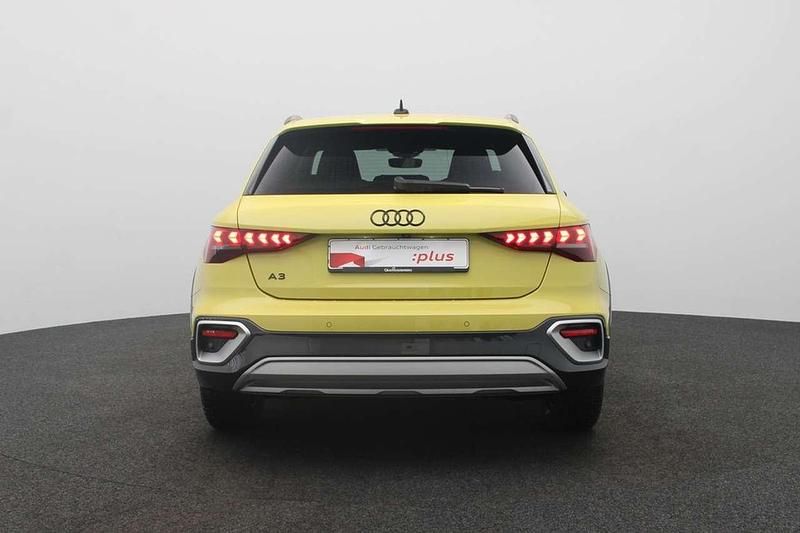Gebraucht Audi A3 S-Line 150 PS (110 kW) 2025 Pythongelb metallic Limousine