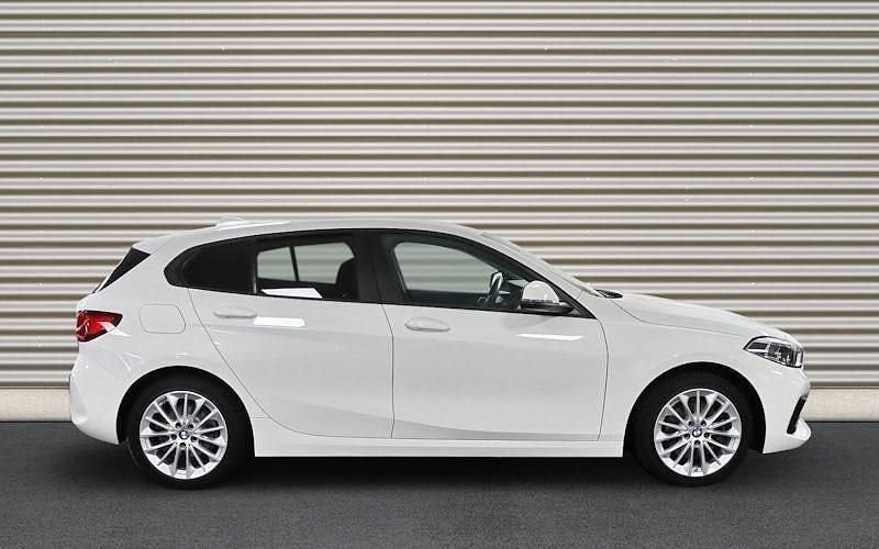 Gebraucht BMW 116 Advantage 109 PS (80 kW) 2022 Weiß Kleinwagen