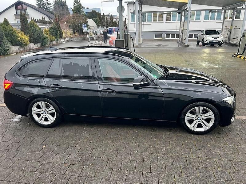 Gebraucht BMW 320 Efficient Dynamics 163 PS (119 kW) 2017 Schwarz Kombi