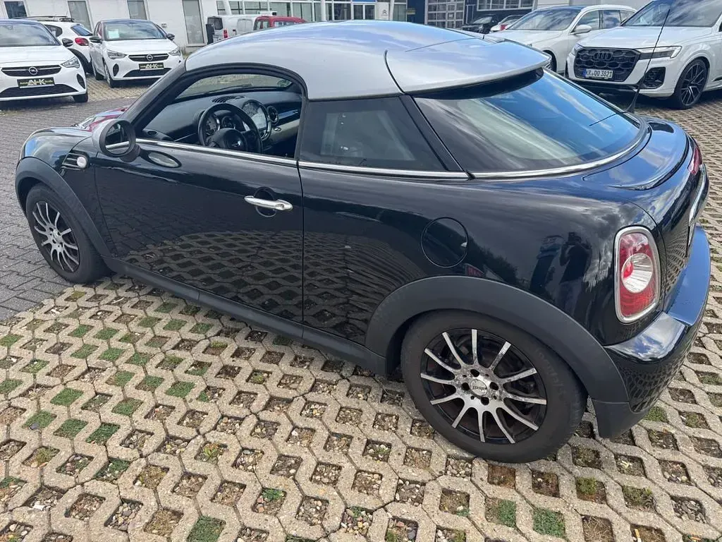 Gebraucht Mini Cooper Coupé 122 PS (89 kW) 2011 Schwarz Coupé