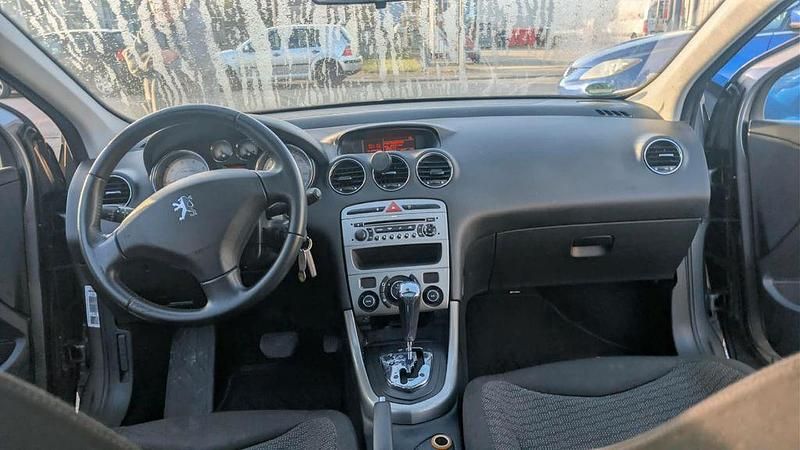 Grau Gebraucht 2008 Peugeot 308 Sport Kombi | 2.500 € (Fairer Preis) - Bild 1/4