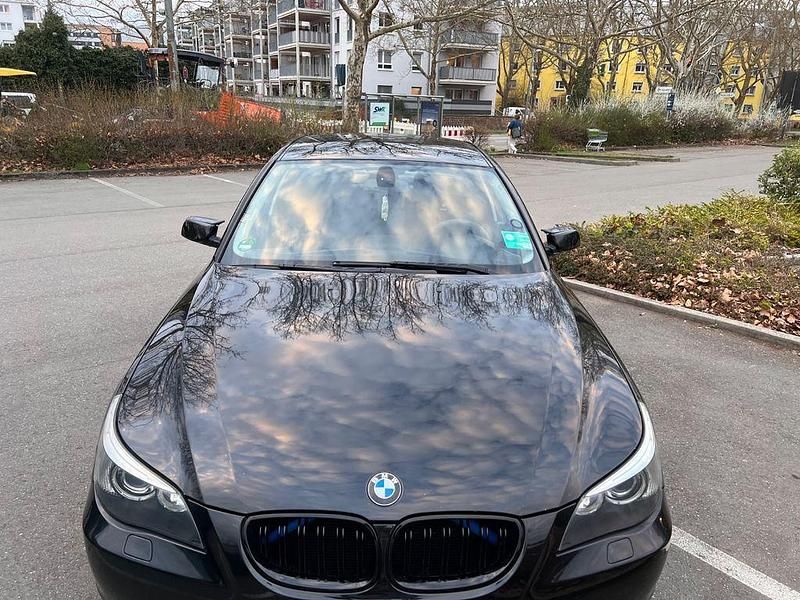 Schwarz Gebraucht 2007 BMW 523 Limousine | 7.000 € (Fairer Preis) - Bild 1/4