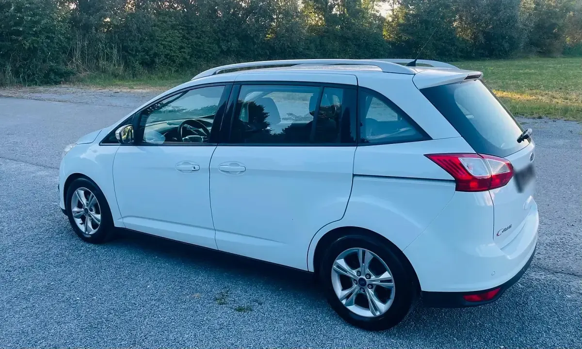 Gebraucht Ford Grand C-Max Titanium 150 PS (110 kW) 2013 Weiß Van / Kleinbus