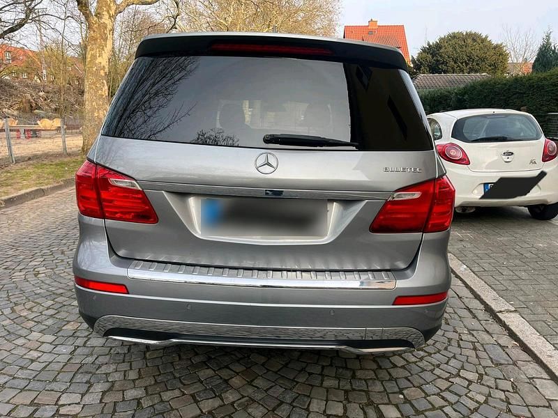 Gebraucht Mercedes GL350 258 PS (189 kW) 2014 Silber SUV