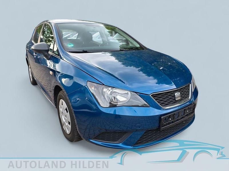 Blau Gebraucht 2013 Seat Ibiza Reference Limousine | 4.390 € (Guter Preis) - Bild 1/4