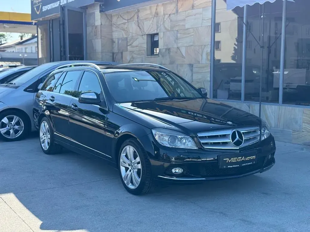 Gebraucht Mercedes C320 224 PS (164 kW) 2008 Schwarz Kombi