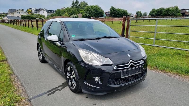 Gebraucht Citroën DS3 120 PS (88 kW) 2011 Schwarz Kleinwagen